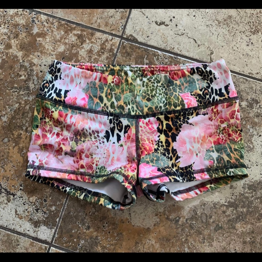 Fleo shorts